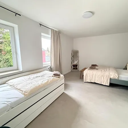 80qm- 3 Bedrooms - Fast Wifi- Free Parking- Casa Bella Appartement *